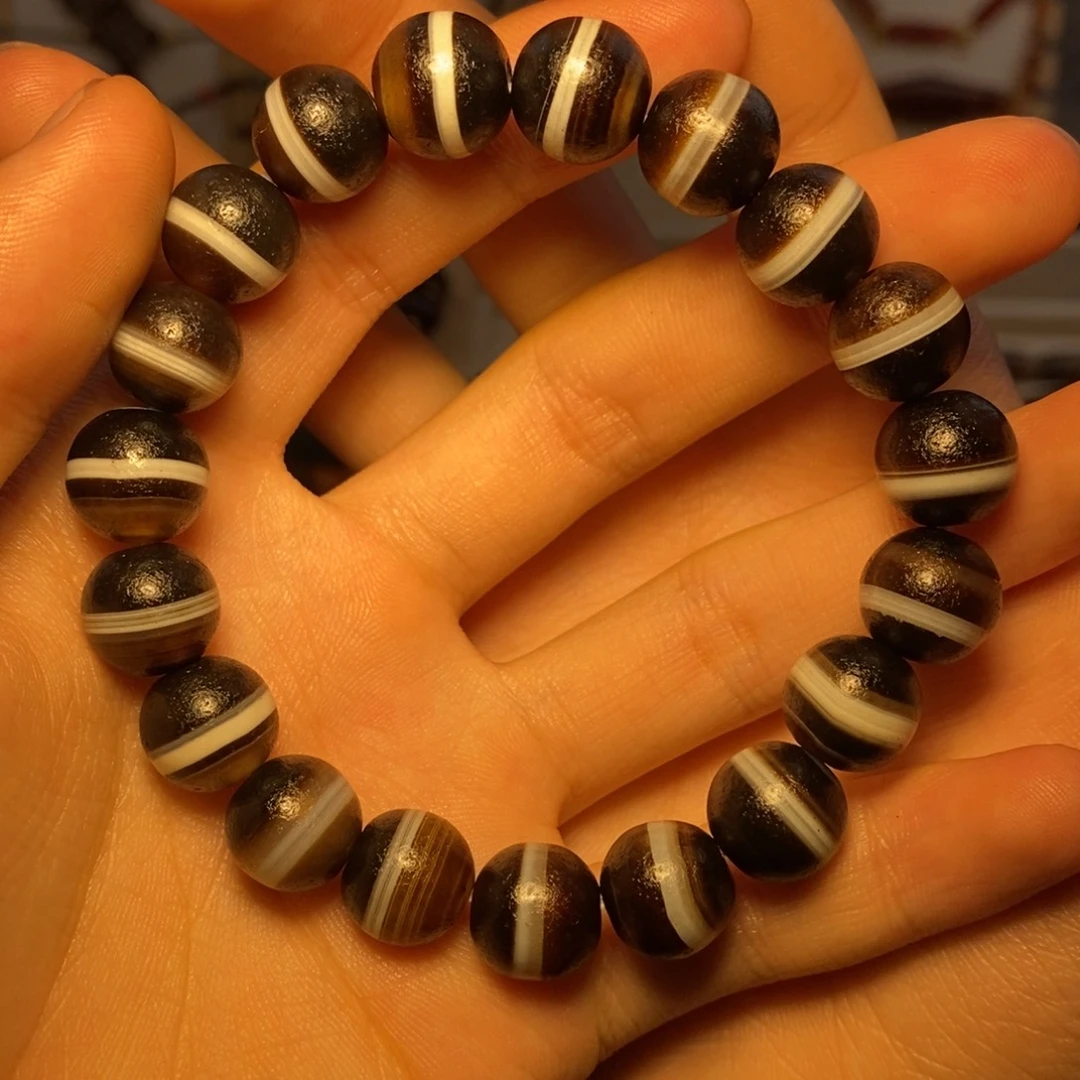 小***子玛瑙/玉髓未镶嵌单颗