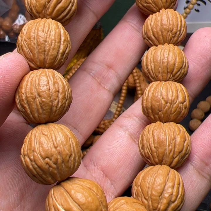 泉***城猴头核桃吊坠噢距离