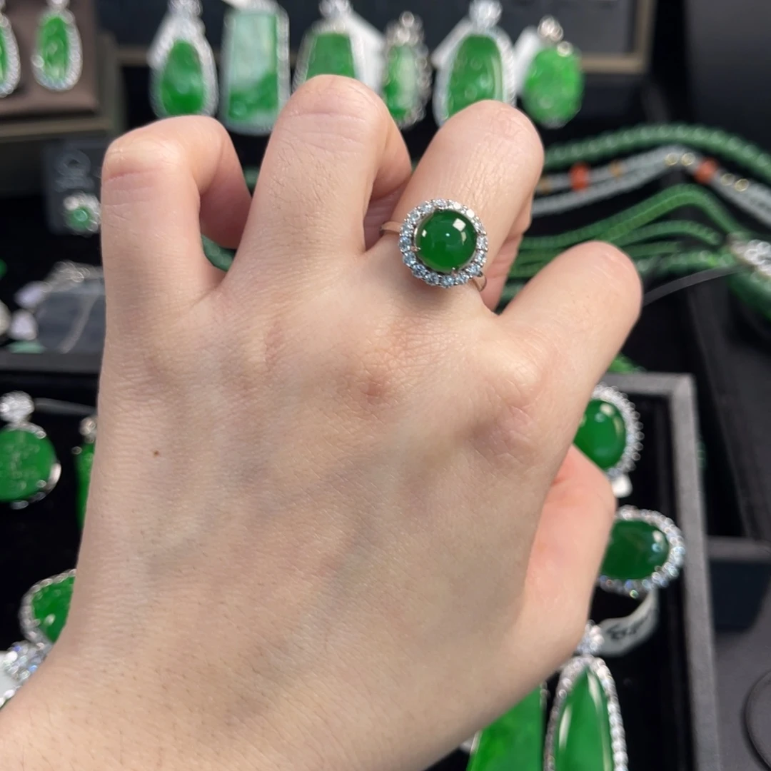 翡翠银S925镶嵌戒指蛋面戒指