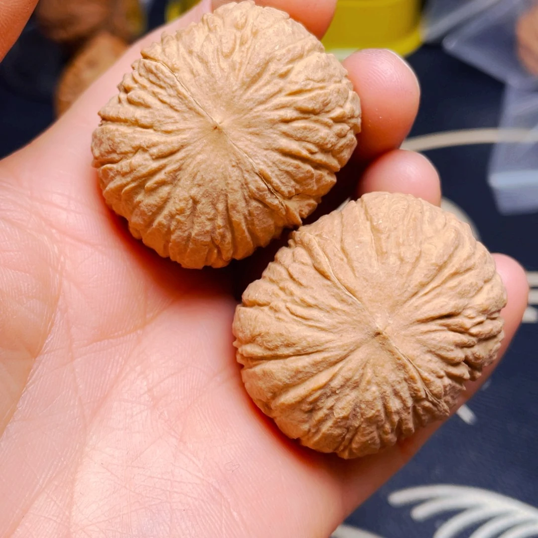 吊坠文玩核桃猴头元宝