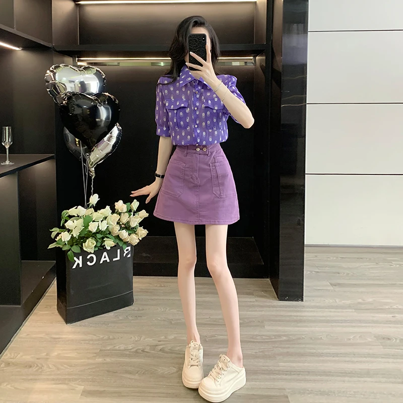 港风复古紫色时尚波点衬衫女装爆款2025新款气质上衣牛仔裙套装