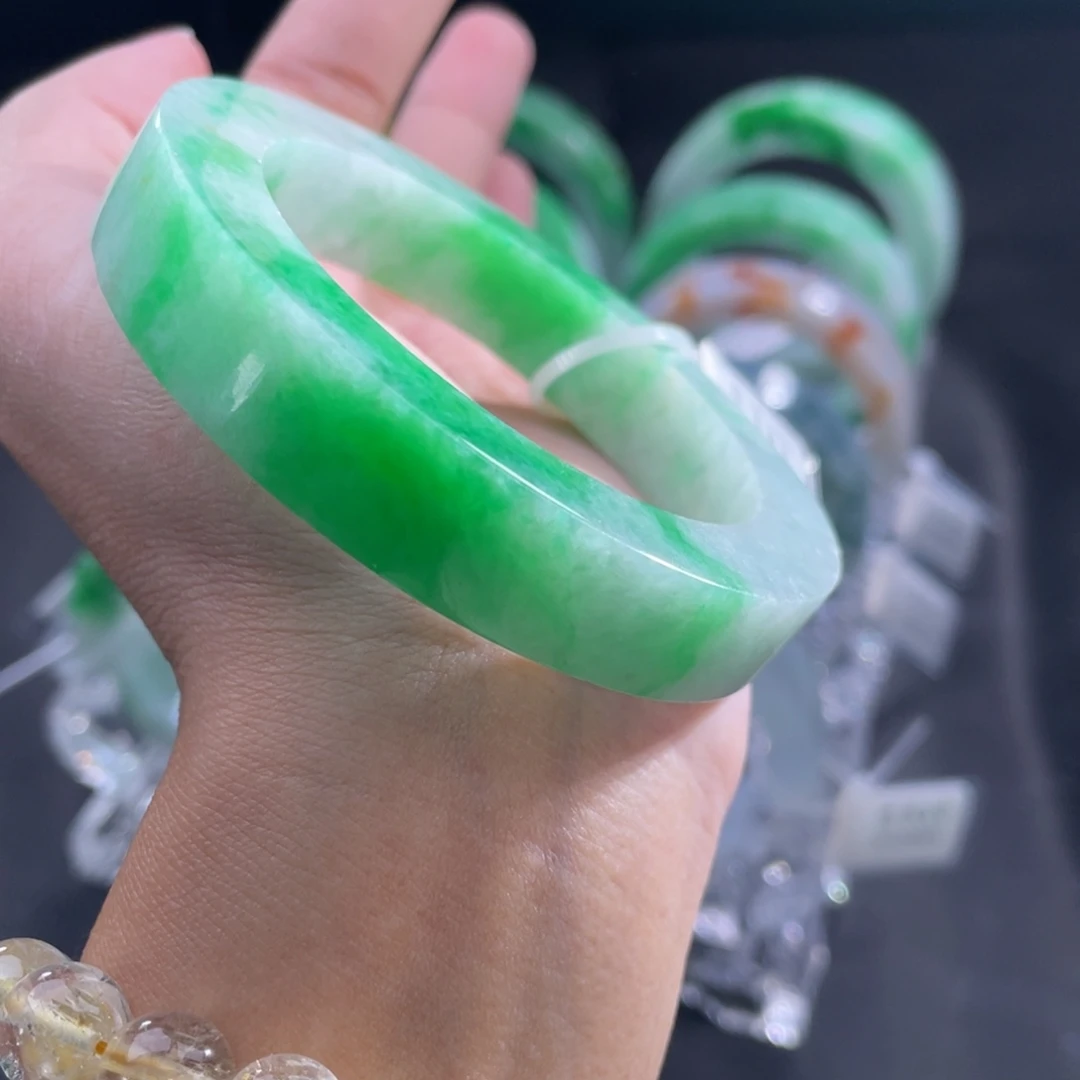 定制翡翠未镶嵌正圈