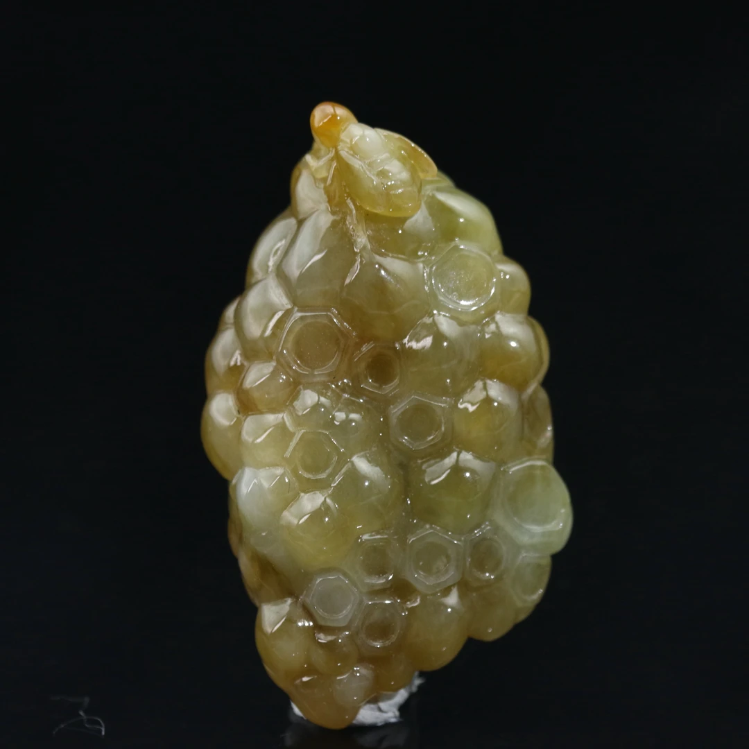 FC31天然缅甸翡翠A货多肉葡萄/401854/保利厦门拍卖