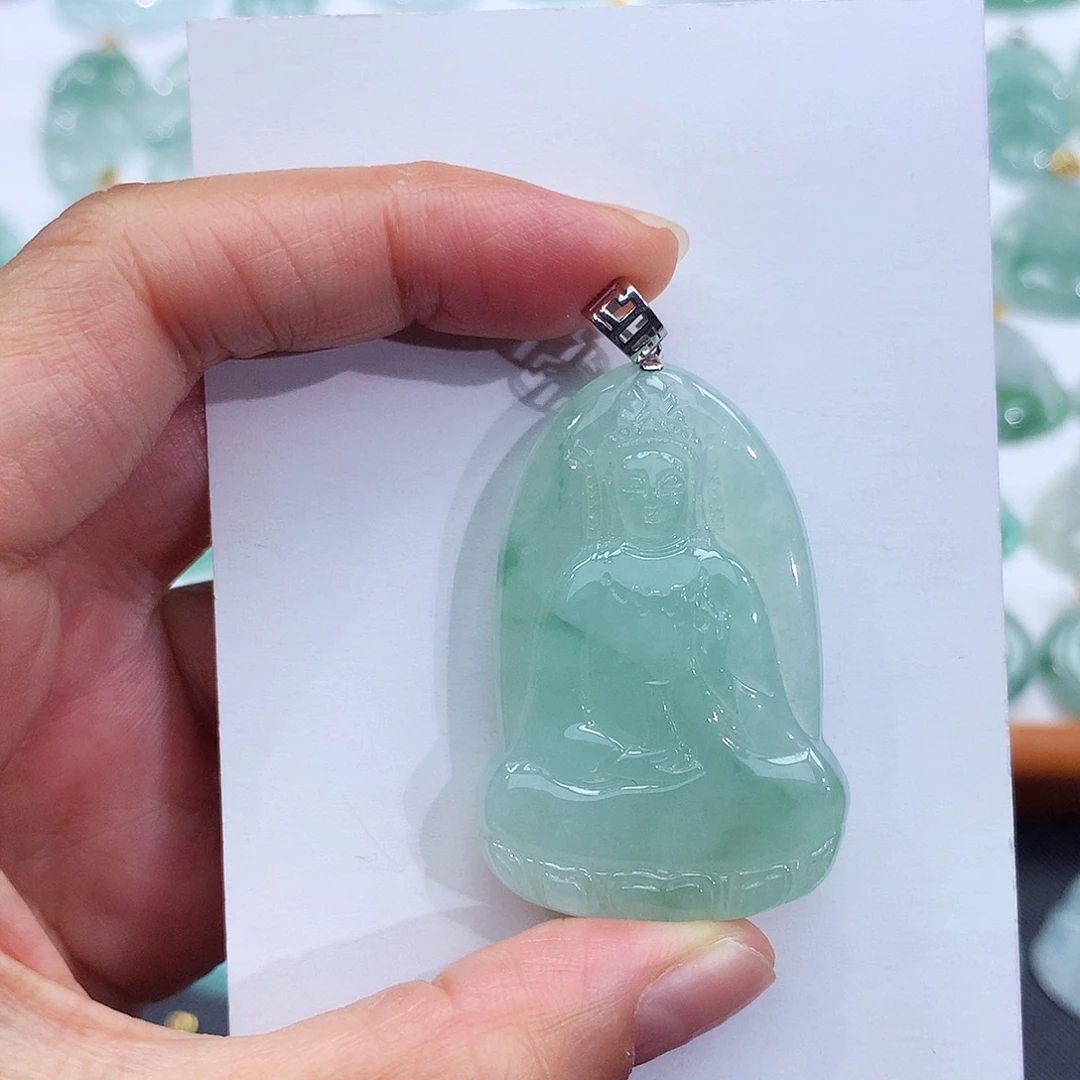 颈饰18K金镶嵌翡翠翡翠吊坠