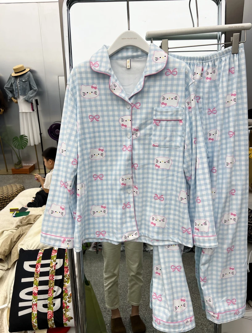 秋季德绒可爱女孩哈喽kitty家居服