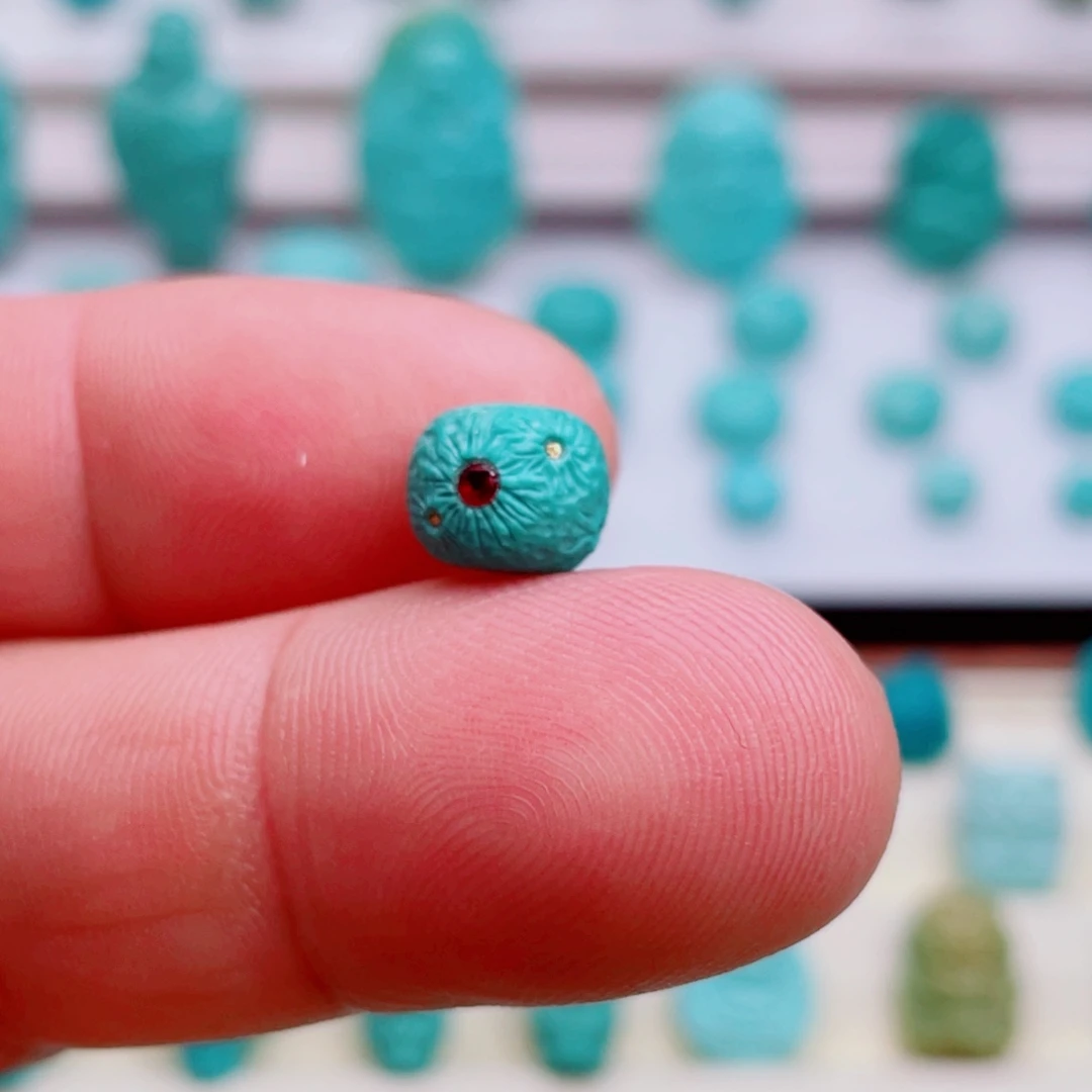 白***熊绿松石未镶嵌吊坠(不含链)