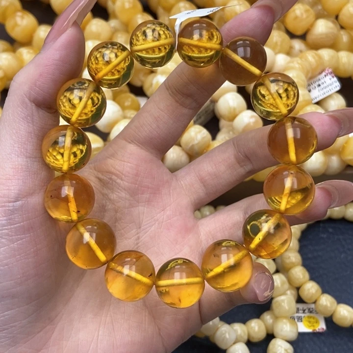 琥珀未镶嵌珠宝奇石