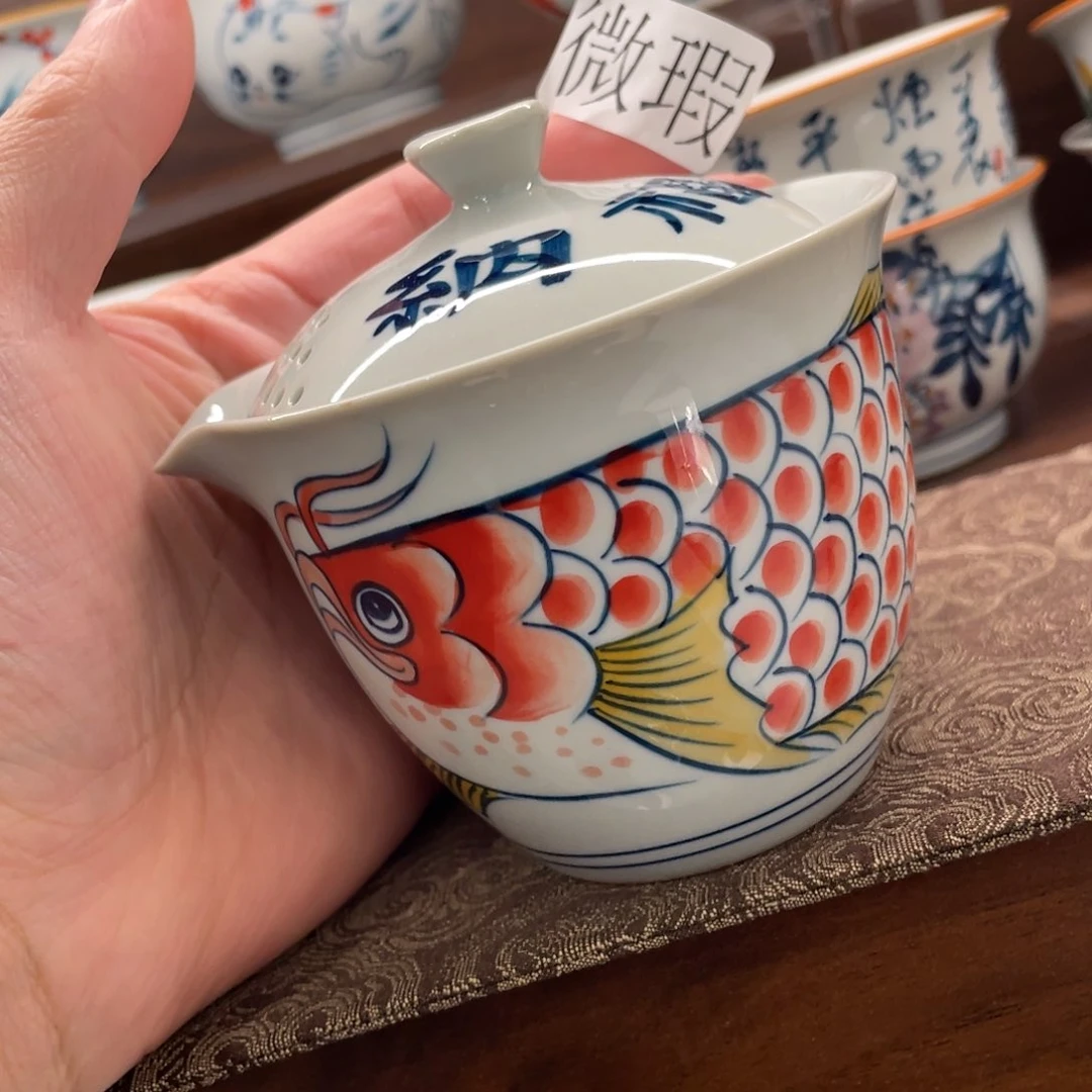 釉下手绘茶具微瑕