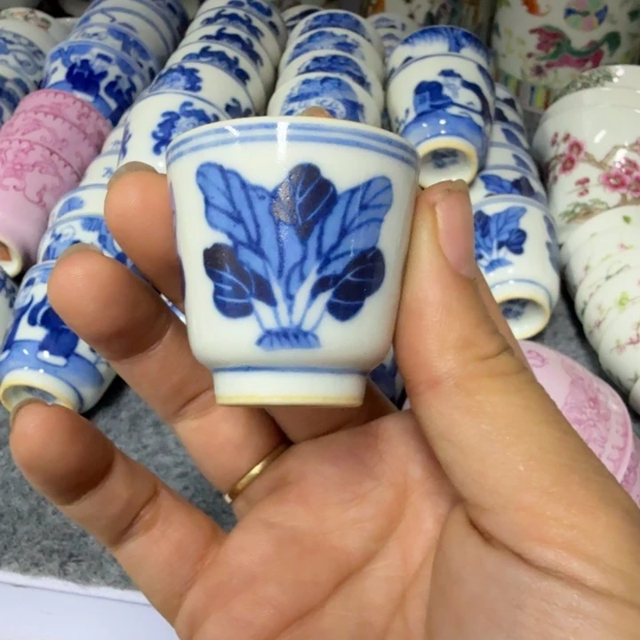 景德镇陶瓷杯子盖碗