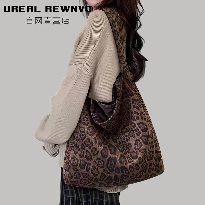 URERL REWNVO豹纹绒布托特包女2025新款通勤大容量单肩帆布托特包