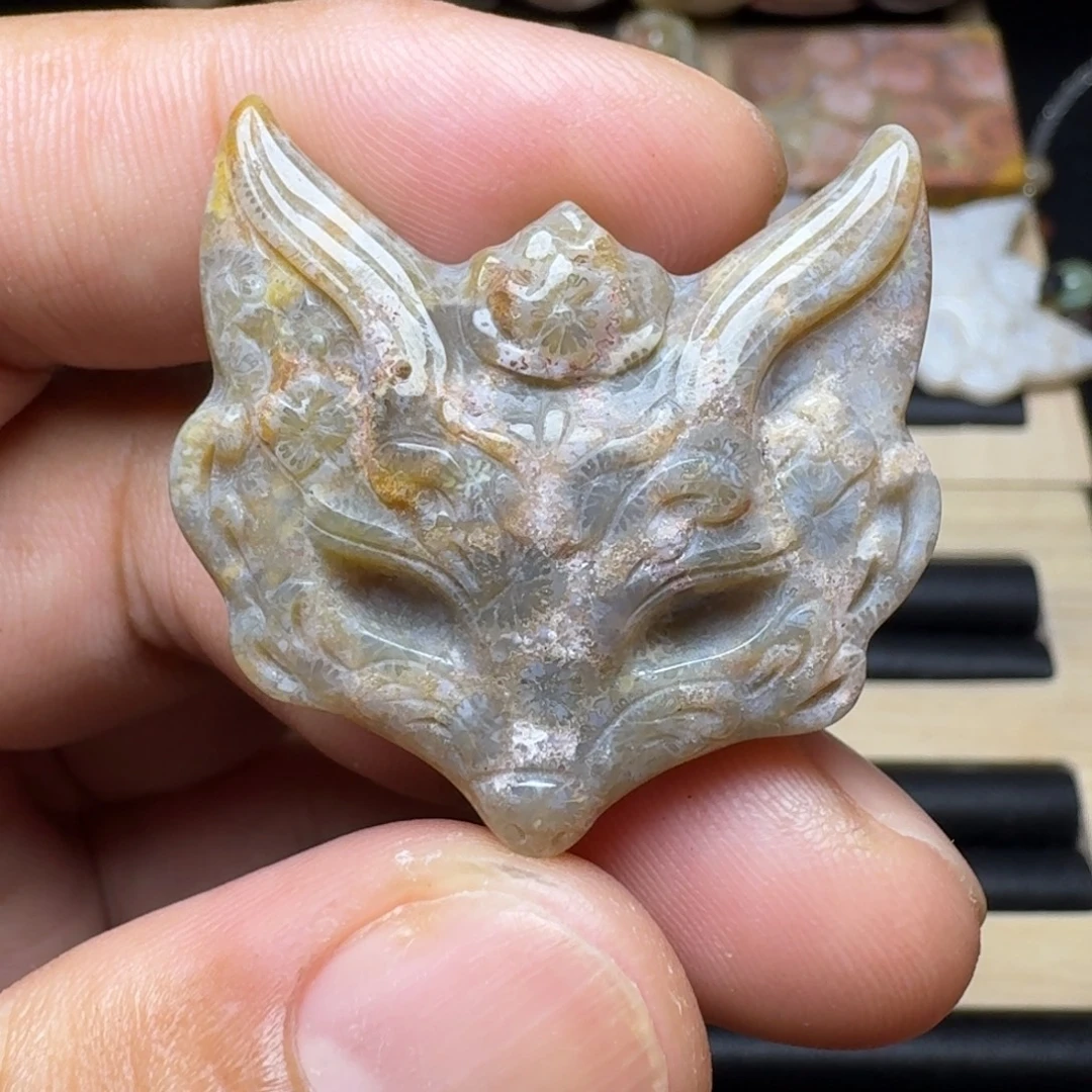 未镶嵌纯天然色有机玉石保真色硅化玉特价