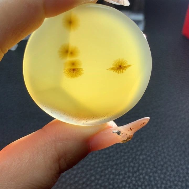 張***靈玛瑙/玉髓未镶嵌颈饰