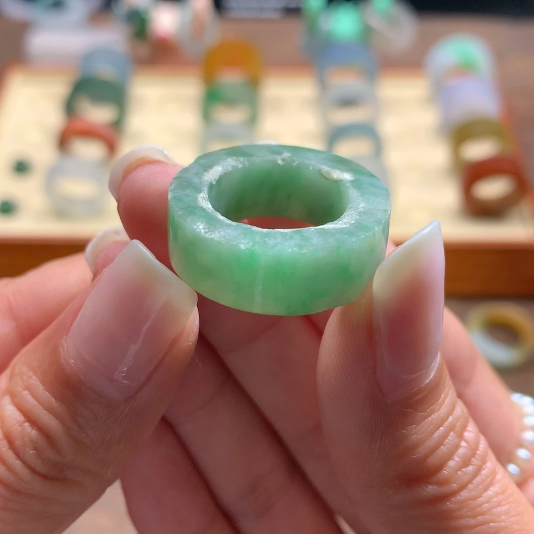 定制翡翠未镶嵌翡翠9-13.5/15#