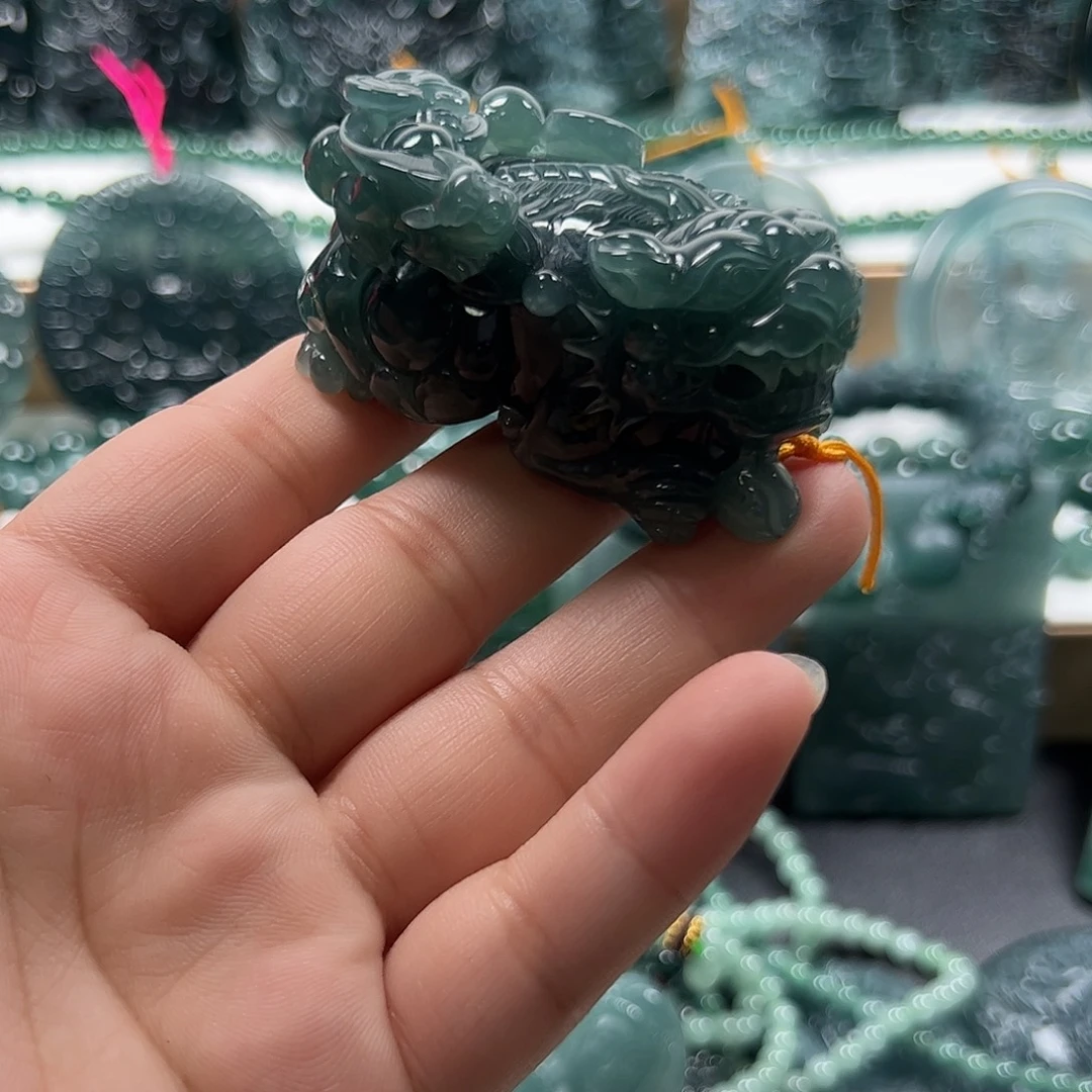吊坠(不含链)未镶嵌翡翠纯天然A货翡翠吊坠666