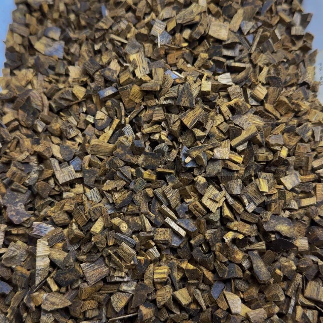 雪***）木棋楠留疤珠子料364克