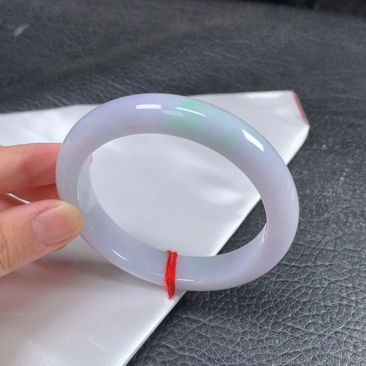 翡翠未镶嵌手镯