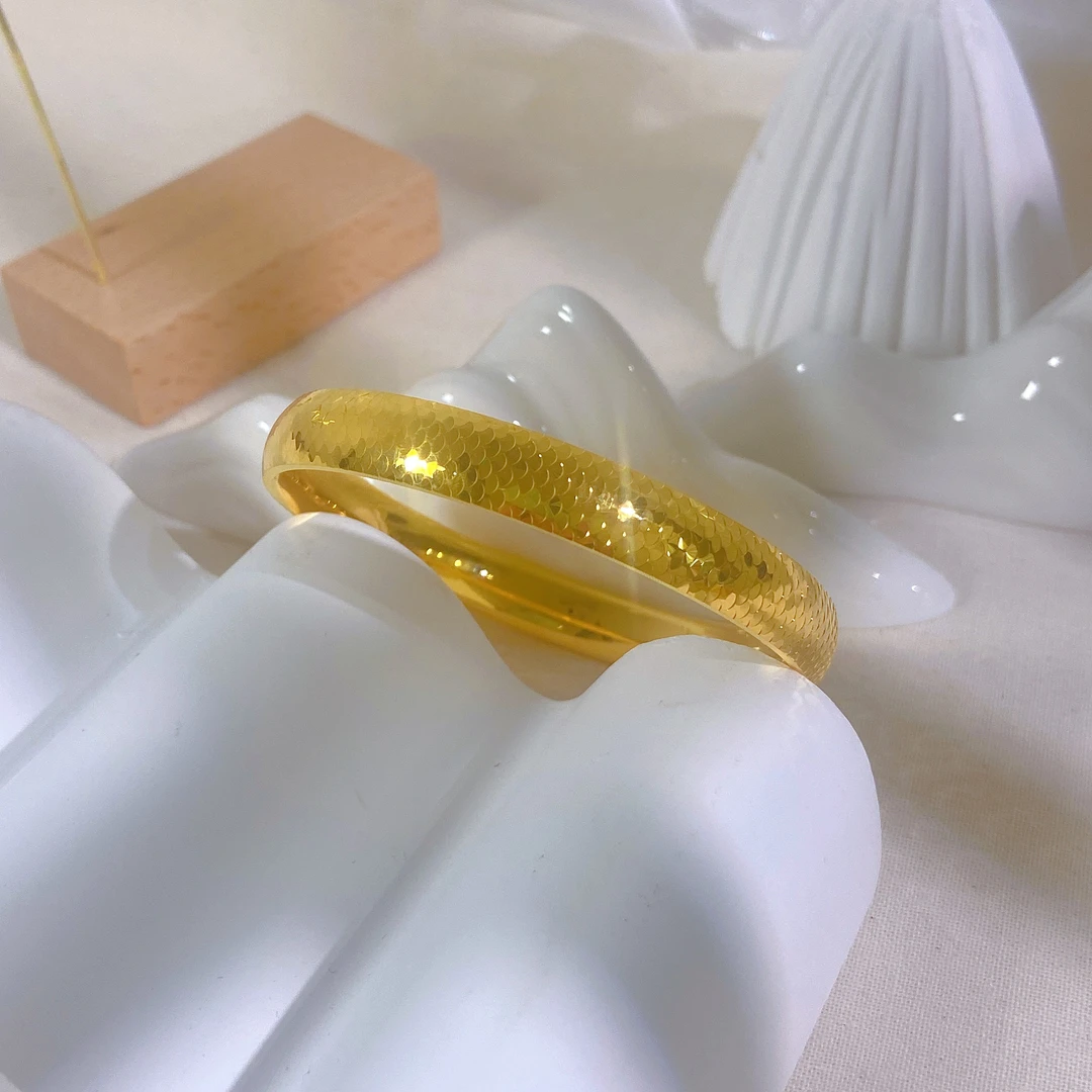 5D硬金足金999 卡8M时尚CNC龙鳞黄金手镯百搭 好礼