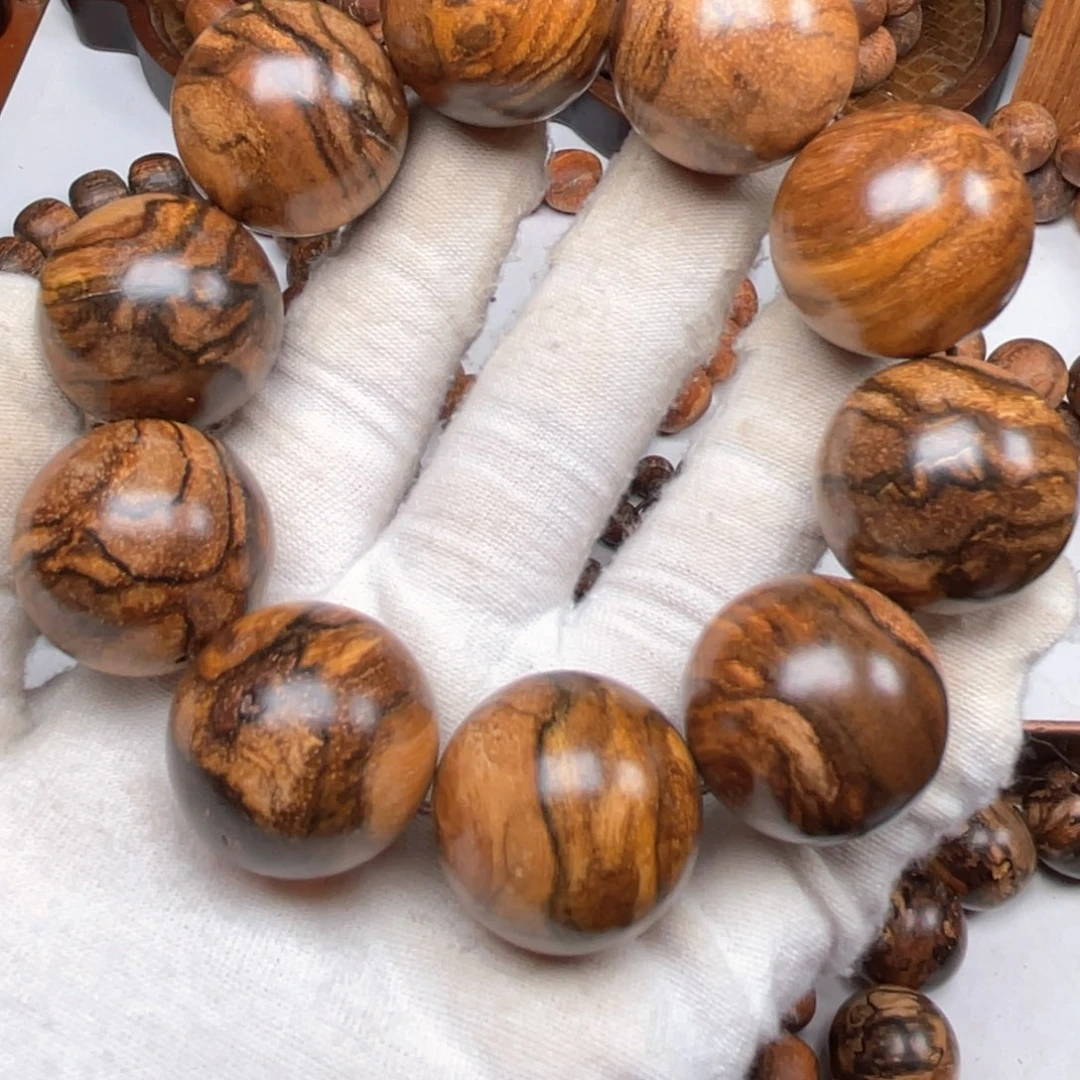 贡木深****y定制产品2.5瑕疵福利2.5虎皮