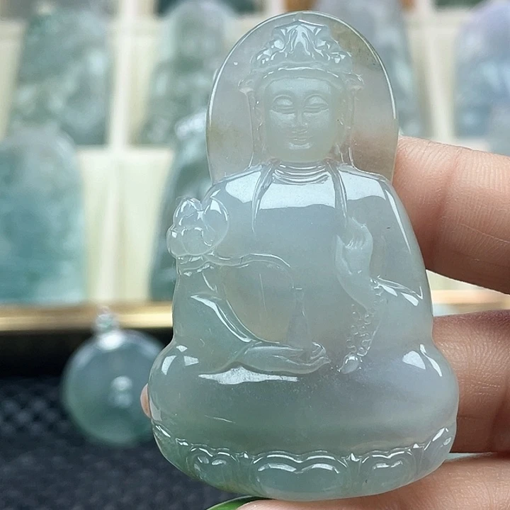 颈饰未镶嵌翡翠淡**风天然缅甸翡翠A货素衣观音