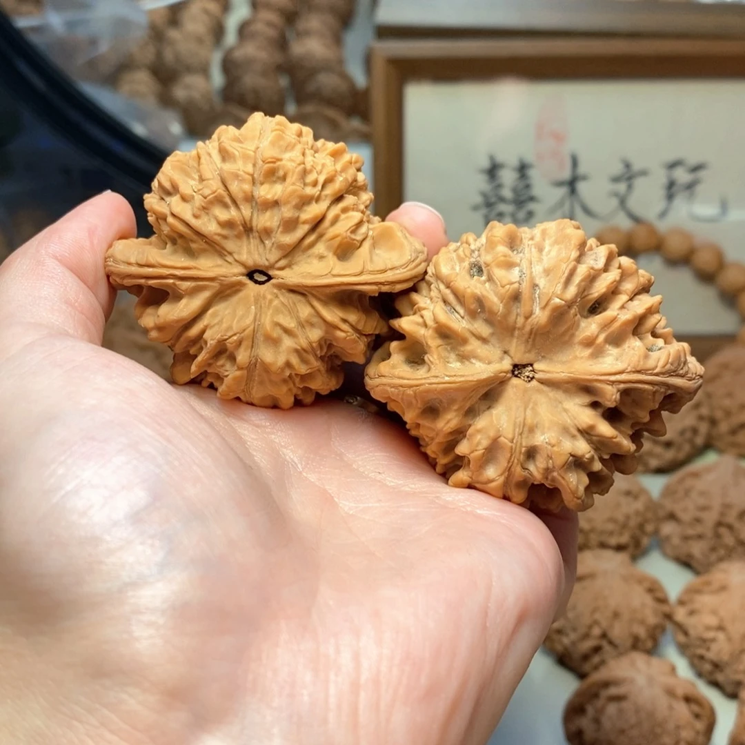 墨***主把件文玩核桃11111111111111