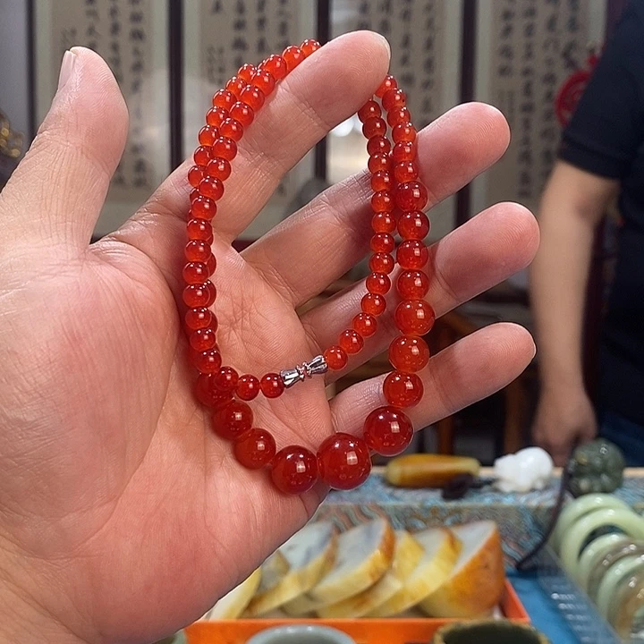 玛瑙/玉髓颈饰未镶嵌