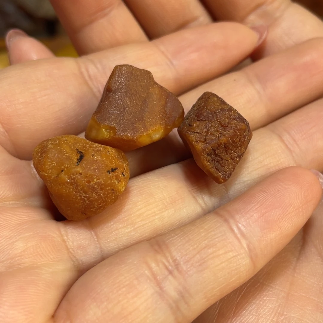 定制琥珀未镶嵌走****壳原石