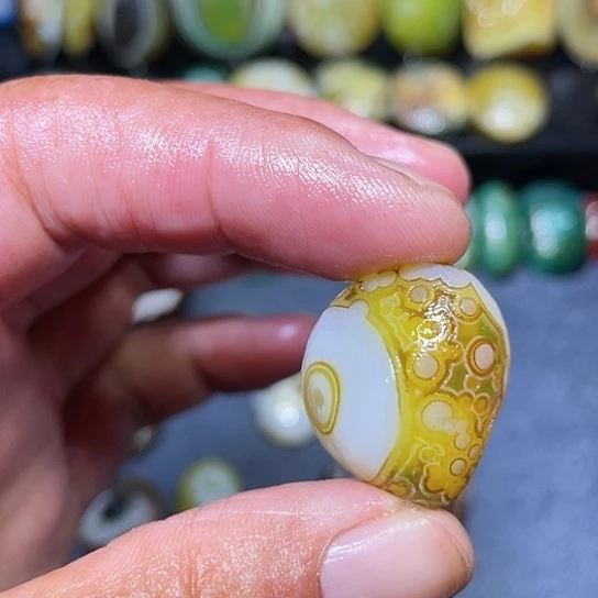 【闪购商品】未镶嵌玛瑙/玉髓珠宝奇石哈***生