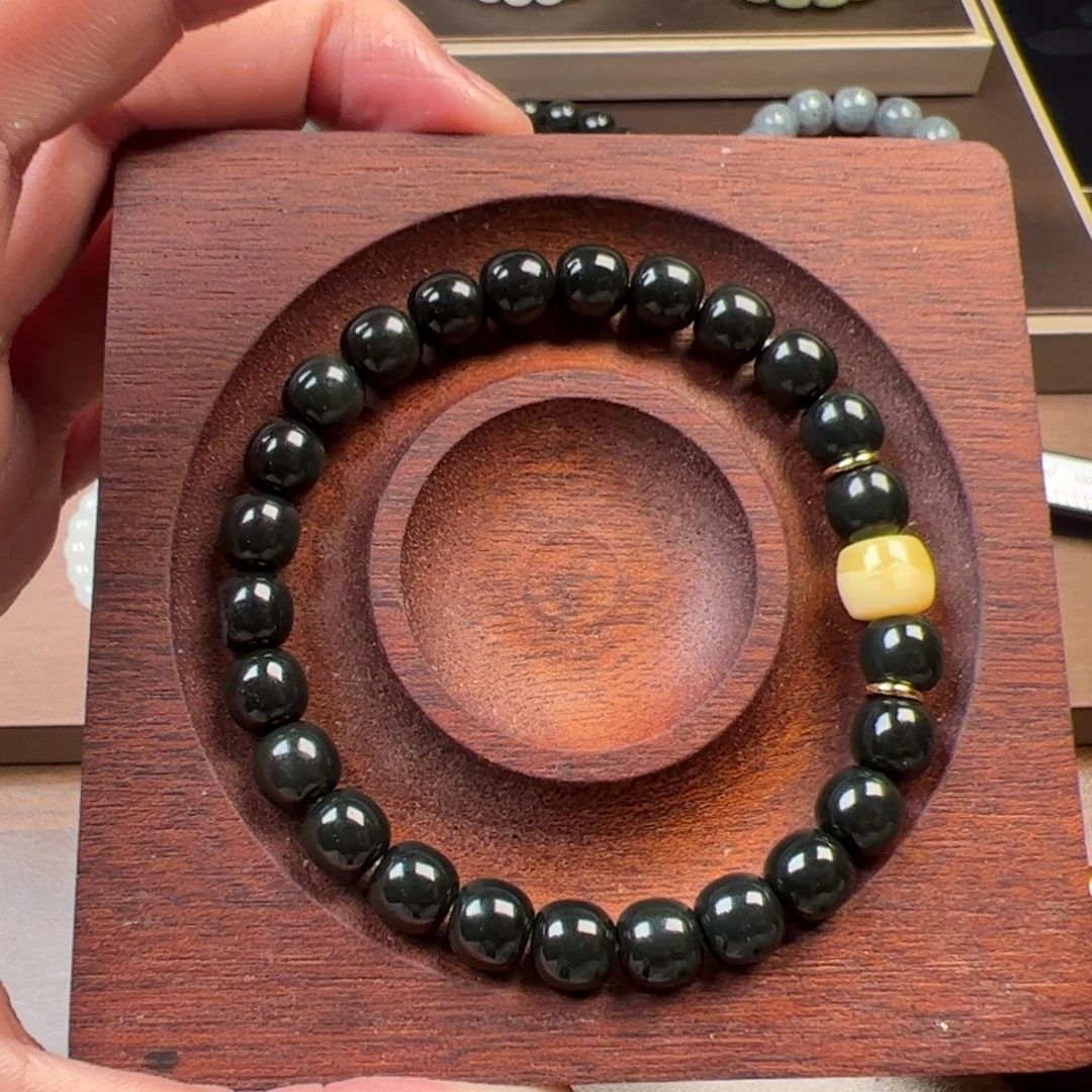 和田玉未镶嵌吊坠(不含链)