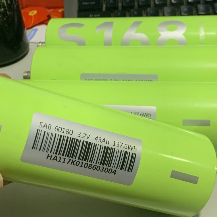 3.2v43安一个圆柱大单体磷酸铁锂电池适用于，电三轮，户外电源强启