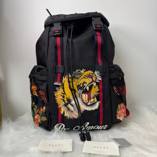 99新 GUCCI/古驰 Gucci古驰刺绣虎头双肩包 黑色帆布配虎头刺绣