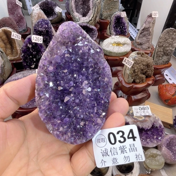 未镶嵌大型摆件（非配饰）水晶