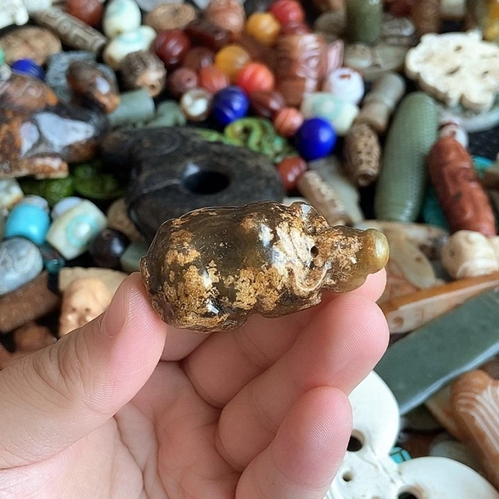 和田玉未镶嵌颈饰29