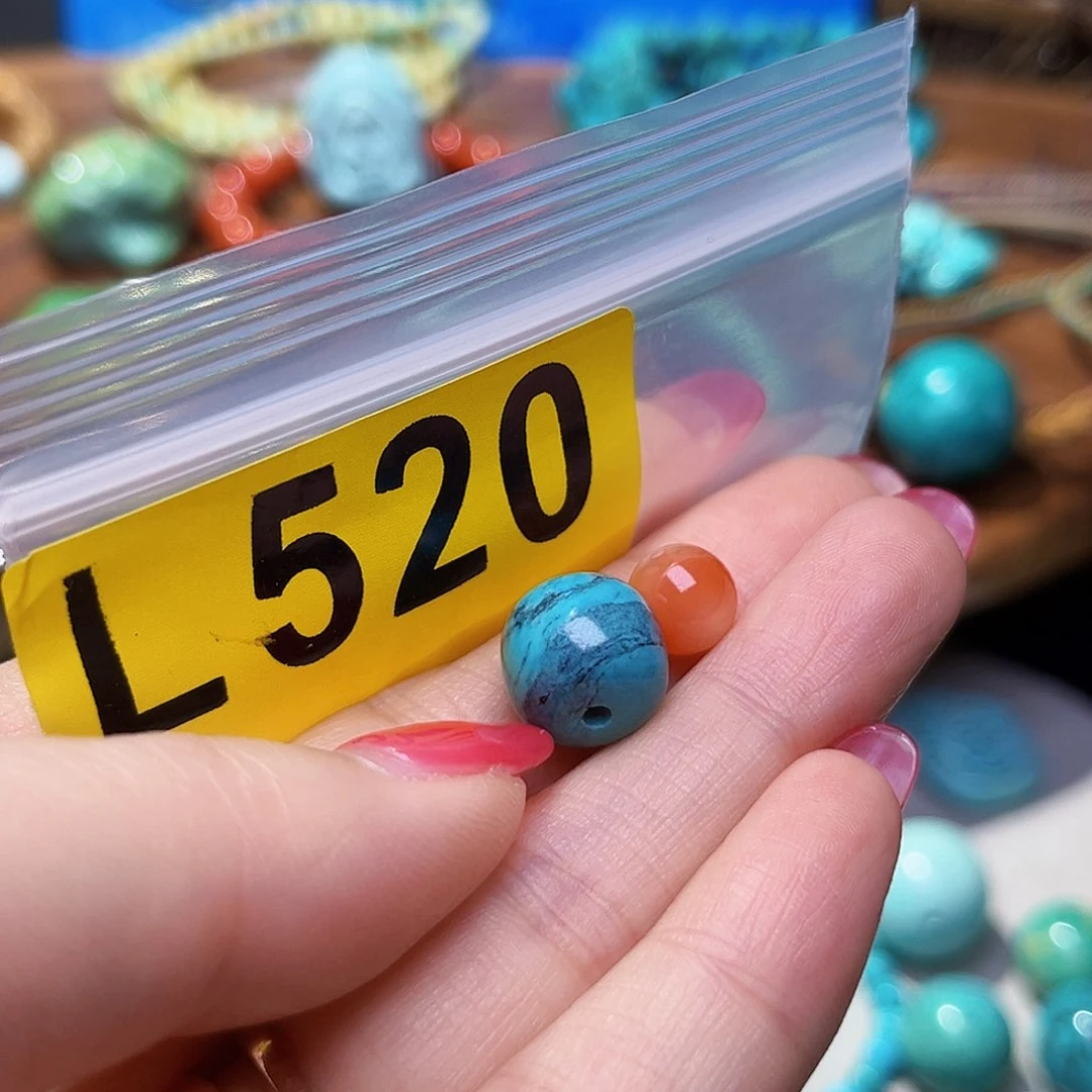 南红玛瑙未镶嵌珠宝半成品