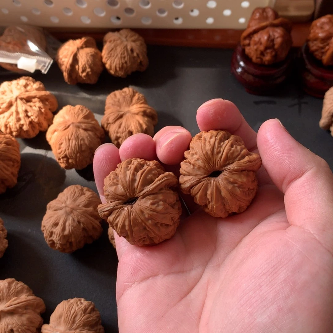 桃核吊坠浮*～元宝核桃