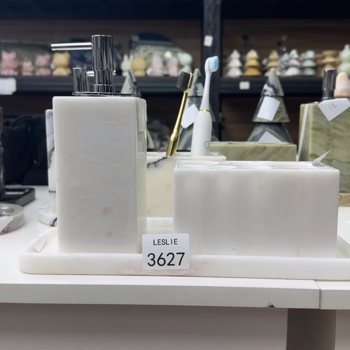 荣*627彩虹玫瑰三件套