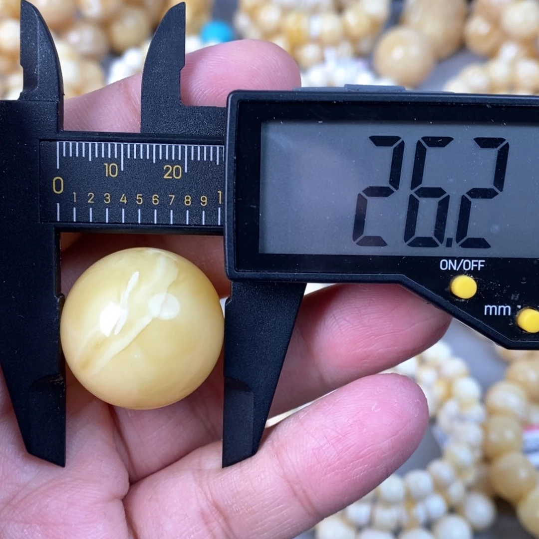 蜜蜡未镶嵌珠宝奇石10.3g