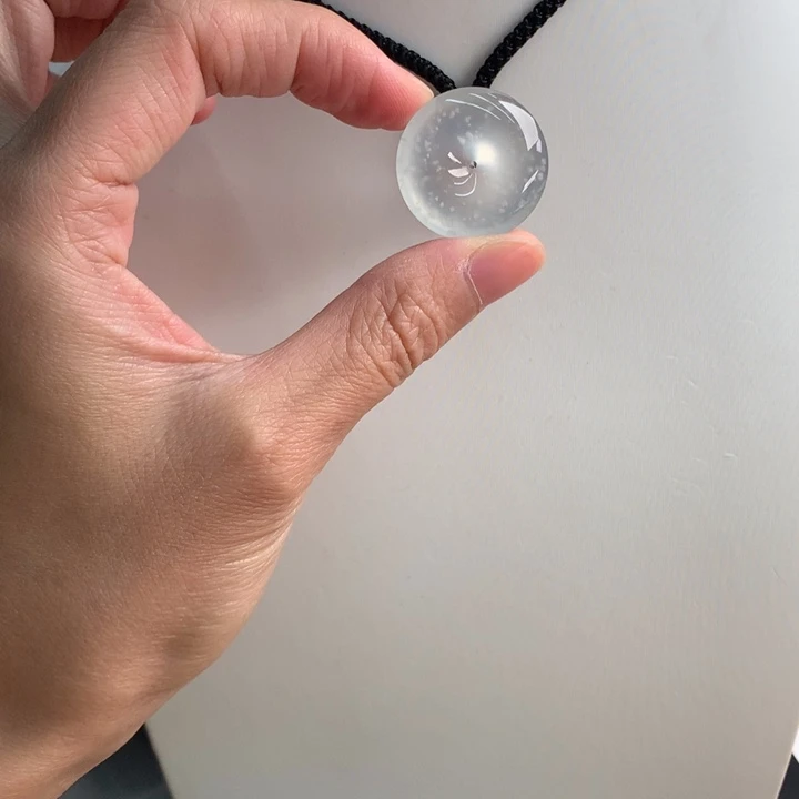 颈饰未镶嵌翡翠….