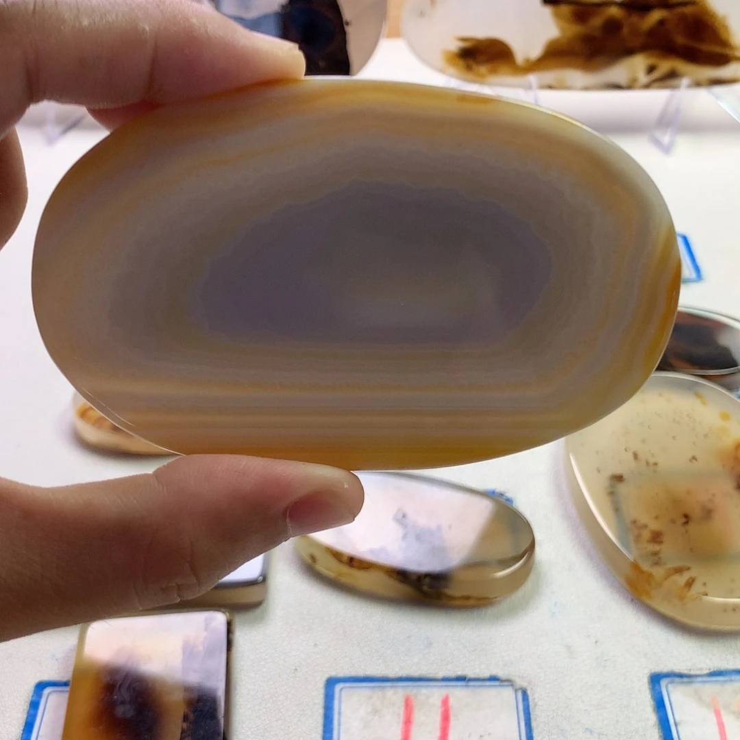 玛瑙/玉髓未镶嵌珠宝半成品