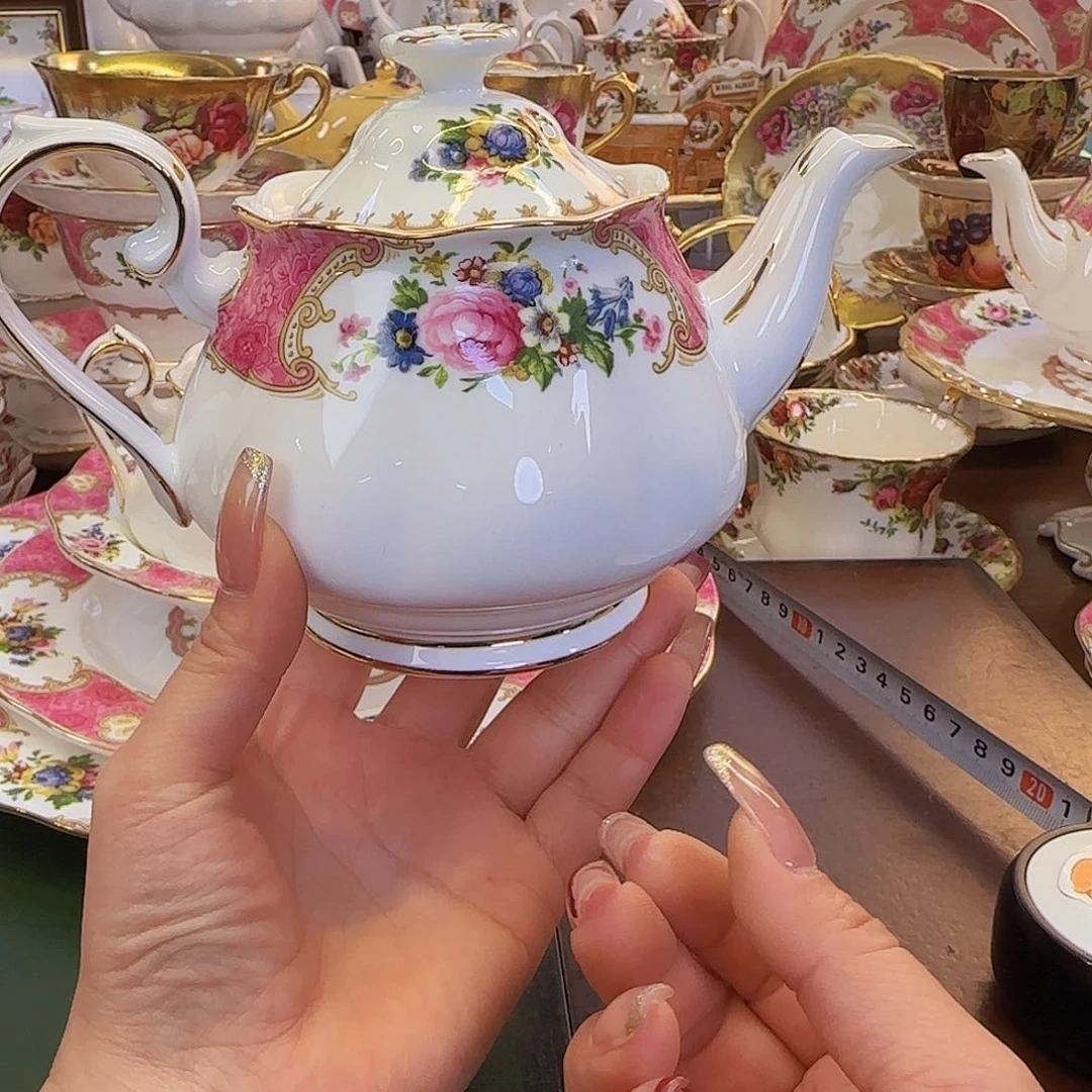 摆件欧洲瓷器收藏鉴赏