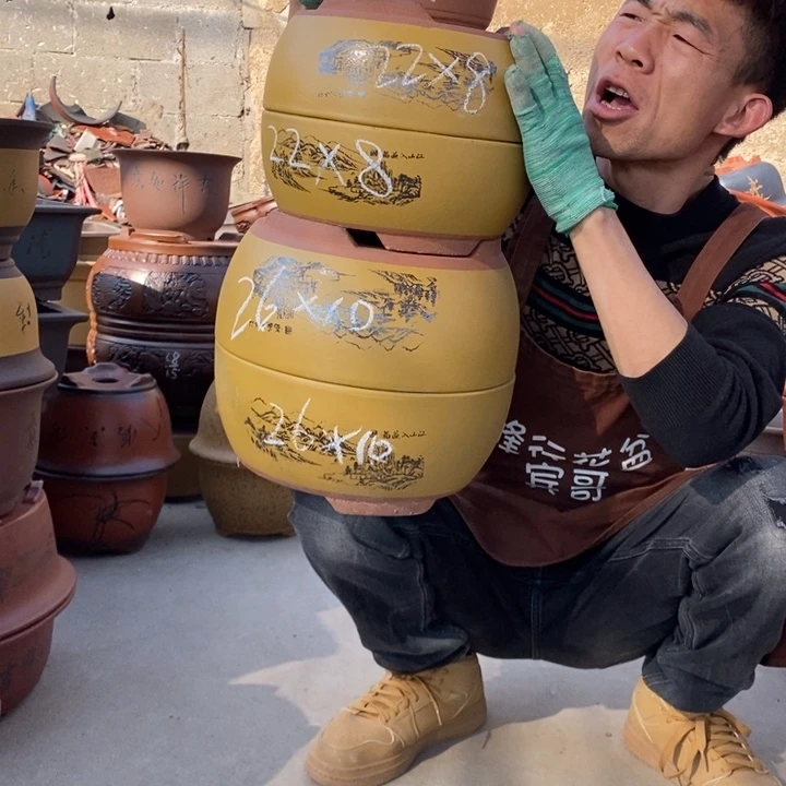 红陶紫砂花盆组合的设计