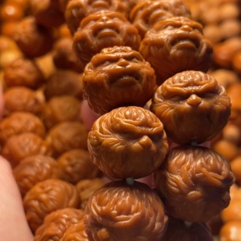 手串猴头核桃阔*舞台