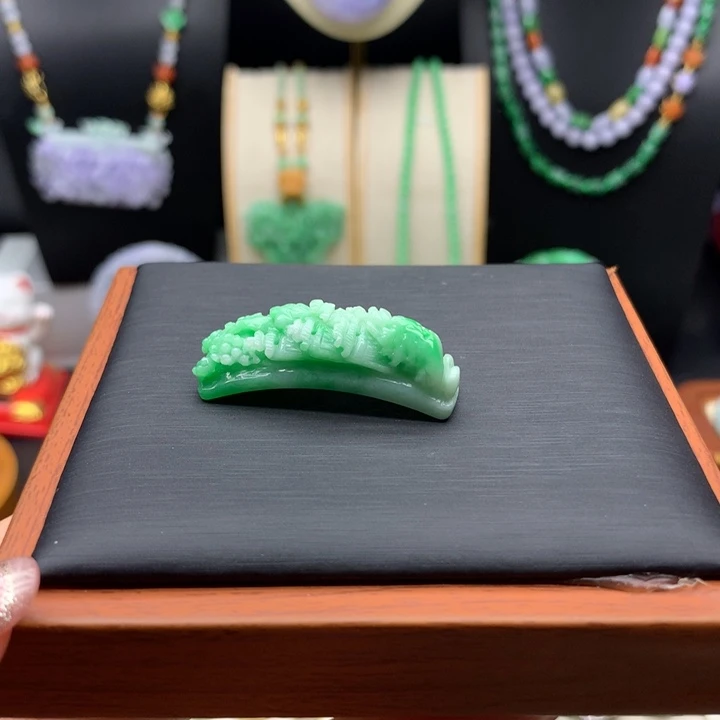 翡翠未镶嵌手链翡翠手牌