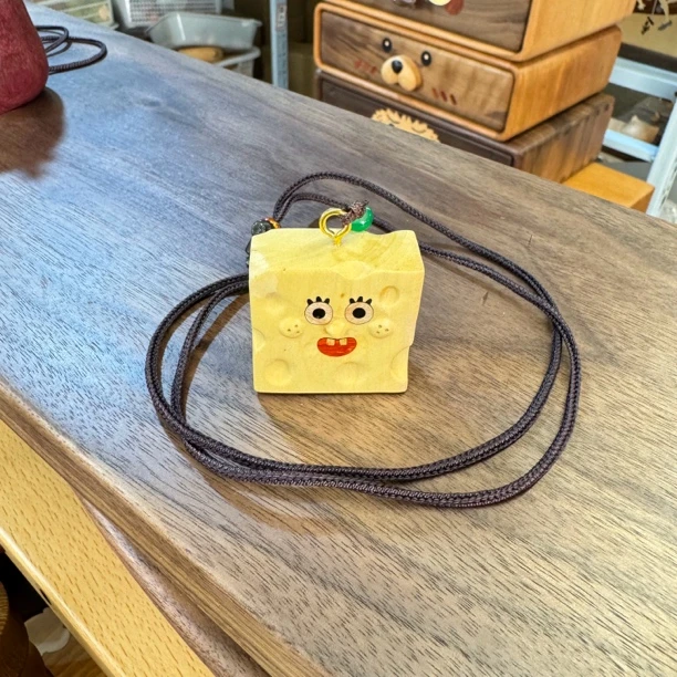 海绵章鱼可爱挂件钥匙扣原木