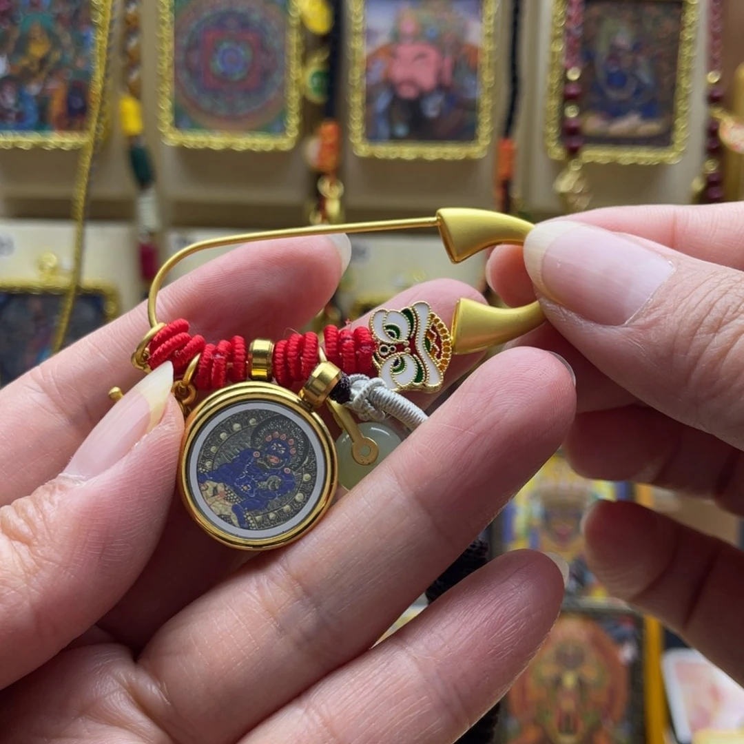 吊坠小*妈唐卡一步到位后又在