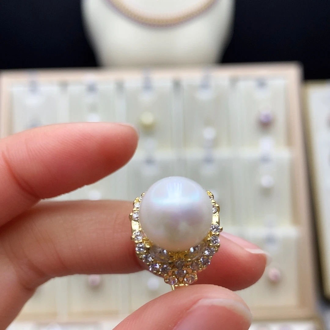 淡水珍珠颈饰合金