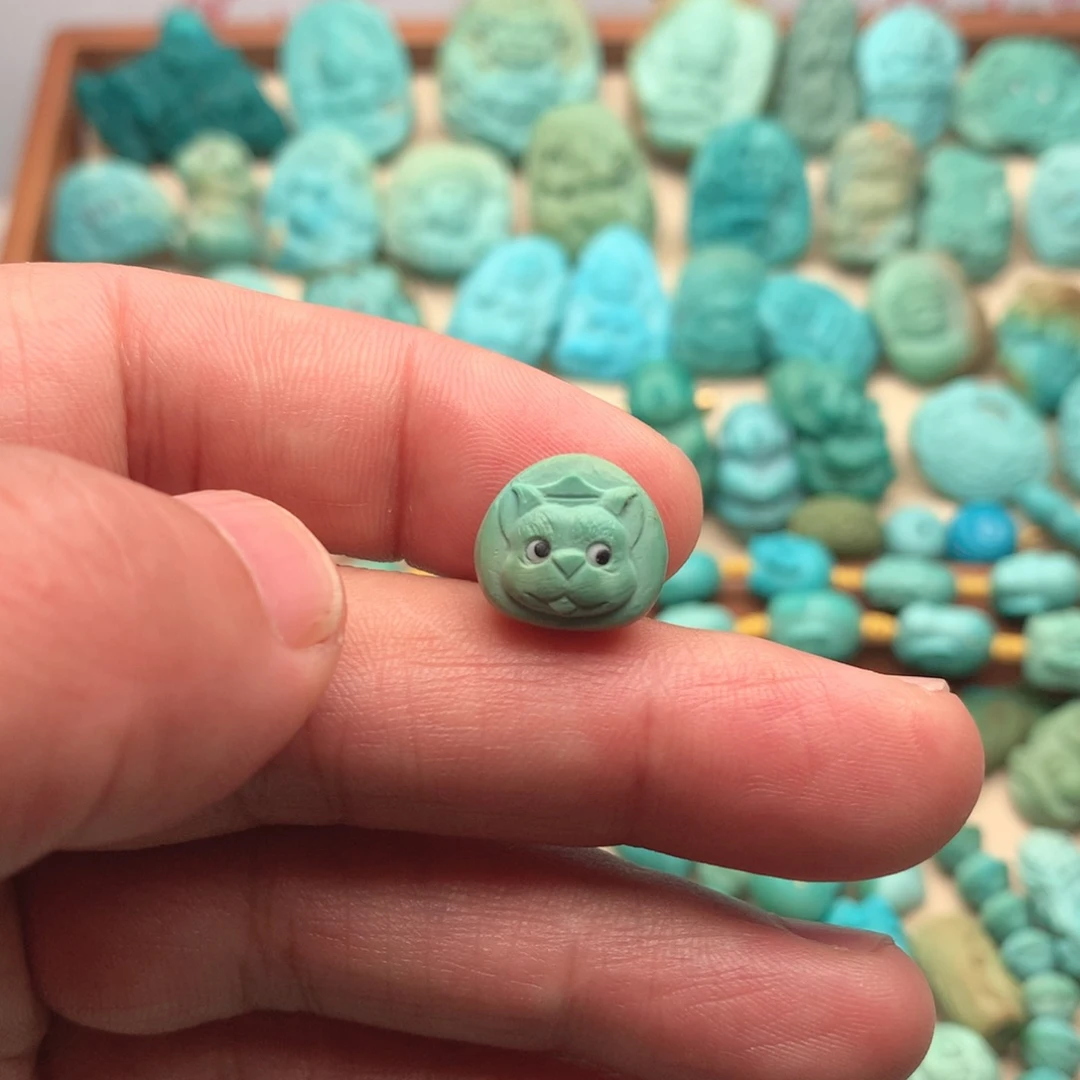 ****丶绿松石未镶嵌颈饰