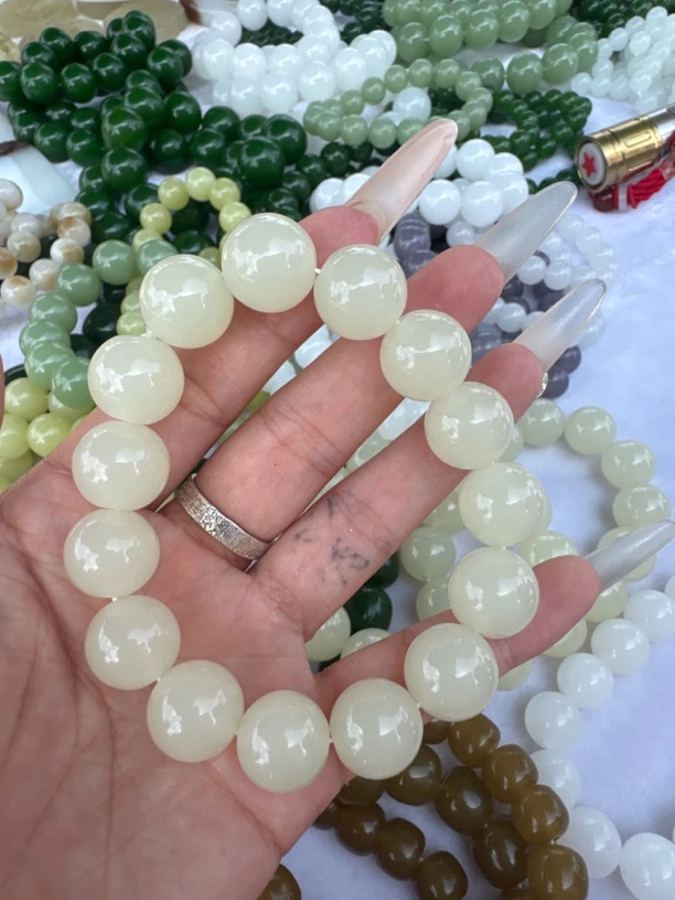 高端大气暖白手串卡14