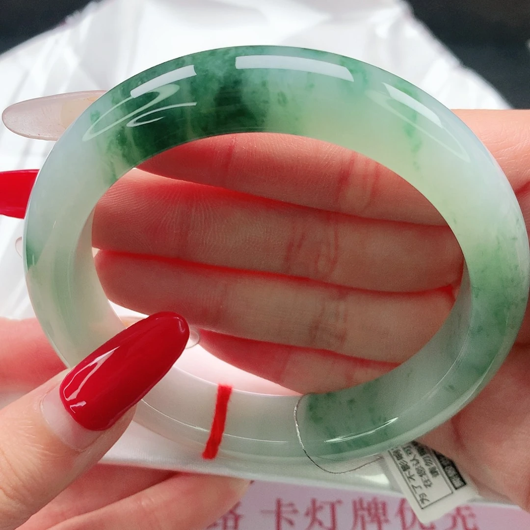 未镶嵌手镯翡翠60圈