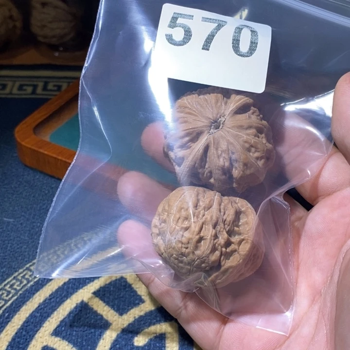 文玩核桃吊坠铁锤570