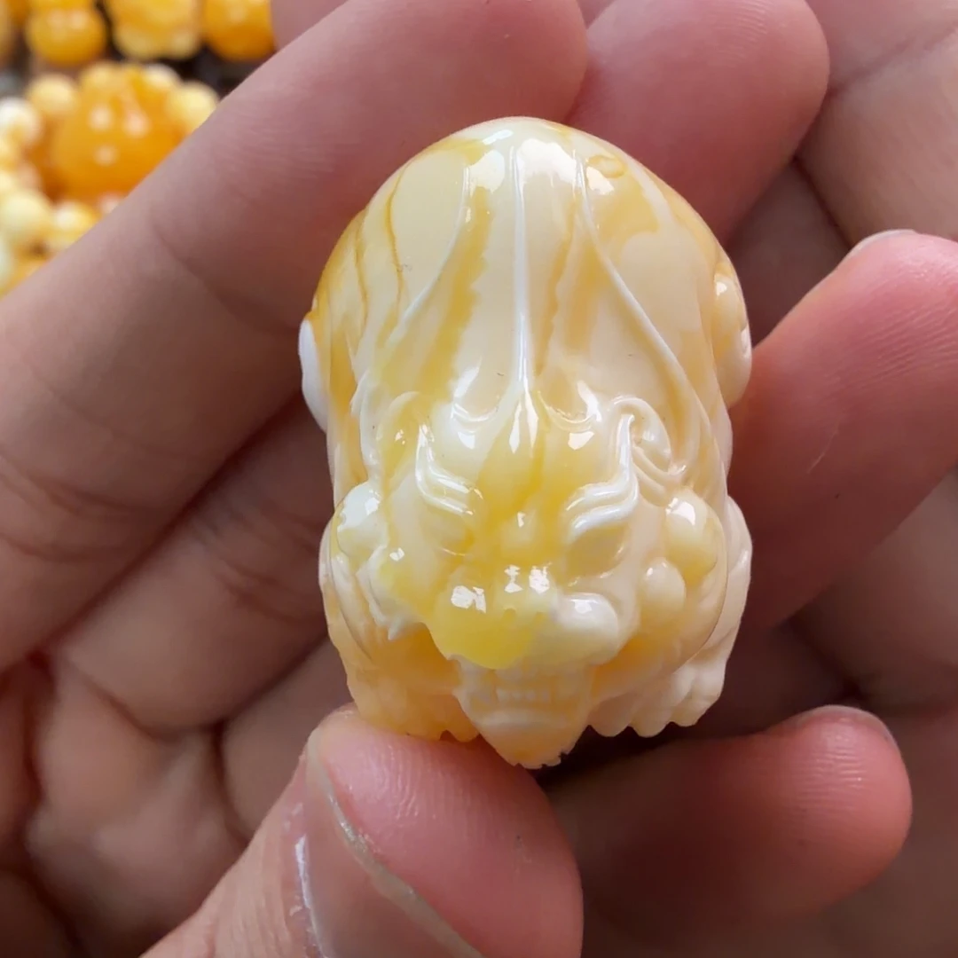 琥珀未镶嵌珠宝奇石10g